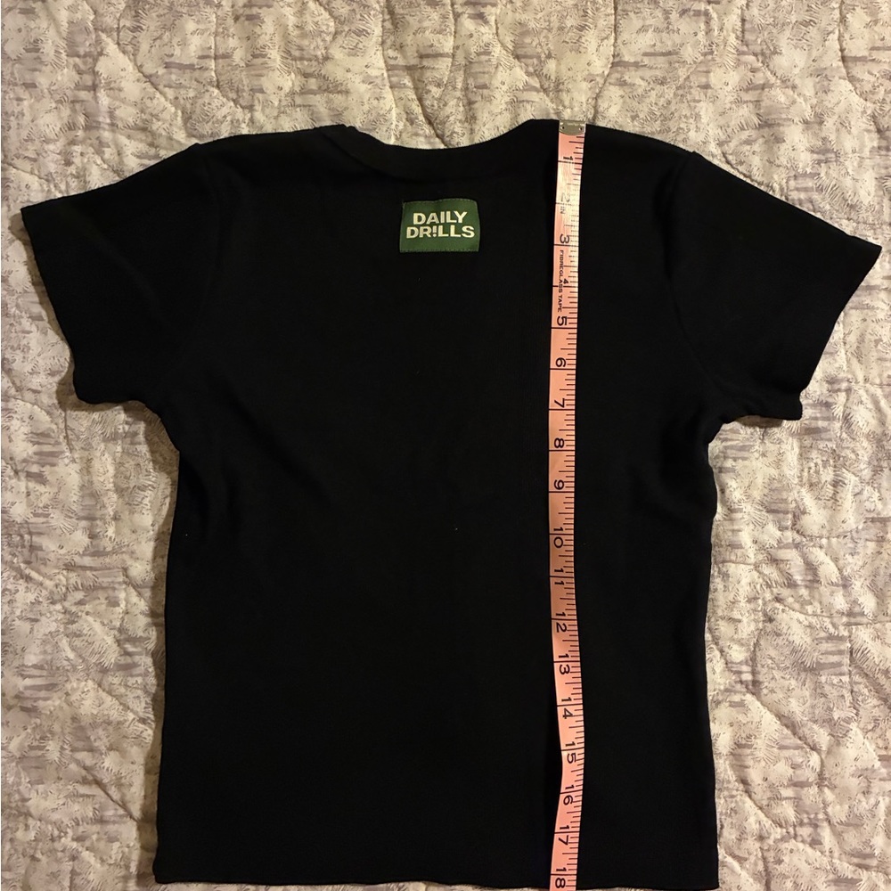 Daily Drills Black Crew Neck Short Sleeve Tee